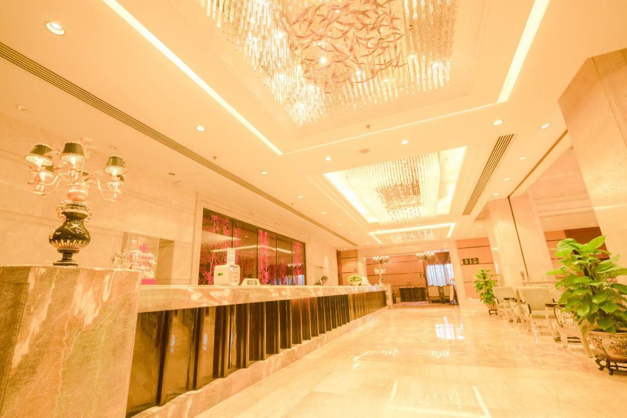King Century Hotel Csungsan Kültér fotó