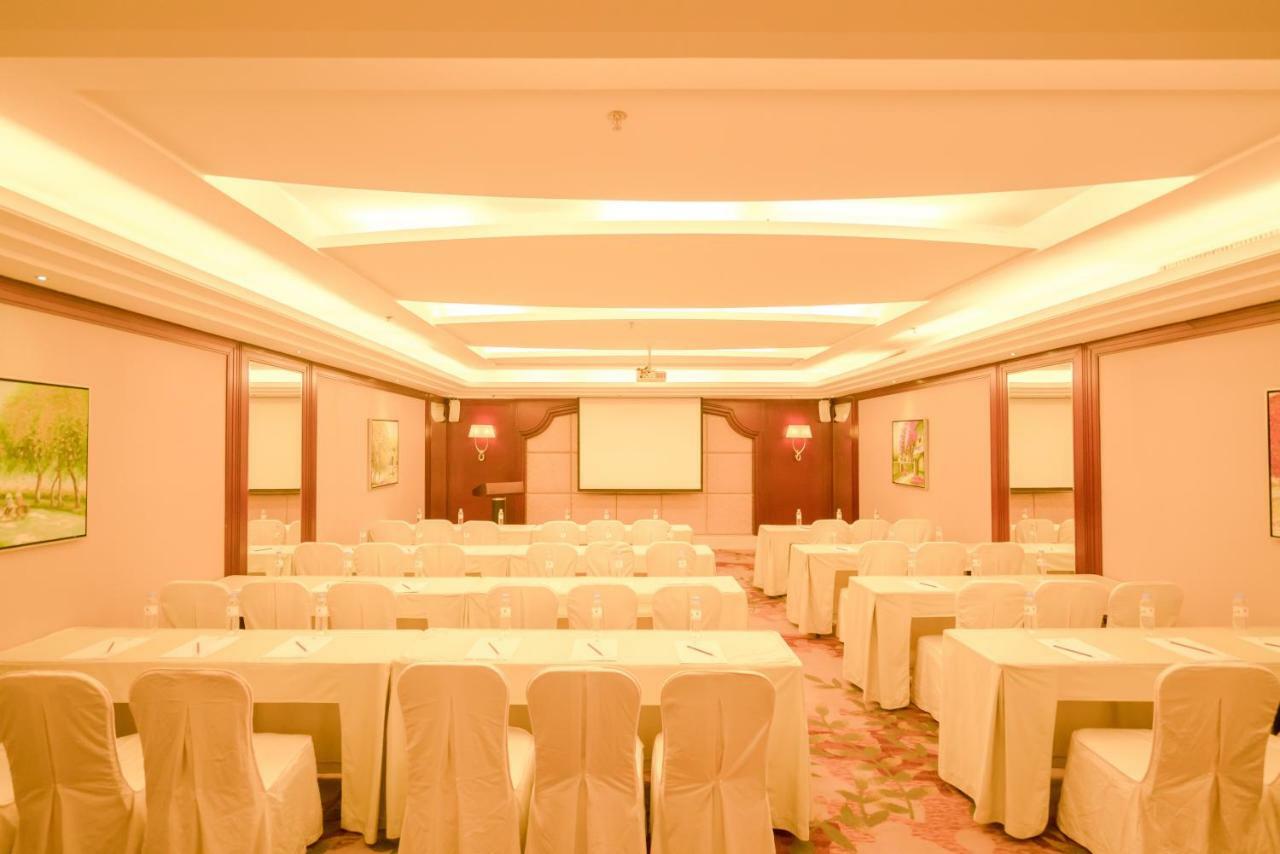 King Century Hotel Csungsan Kültér fotó
